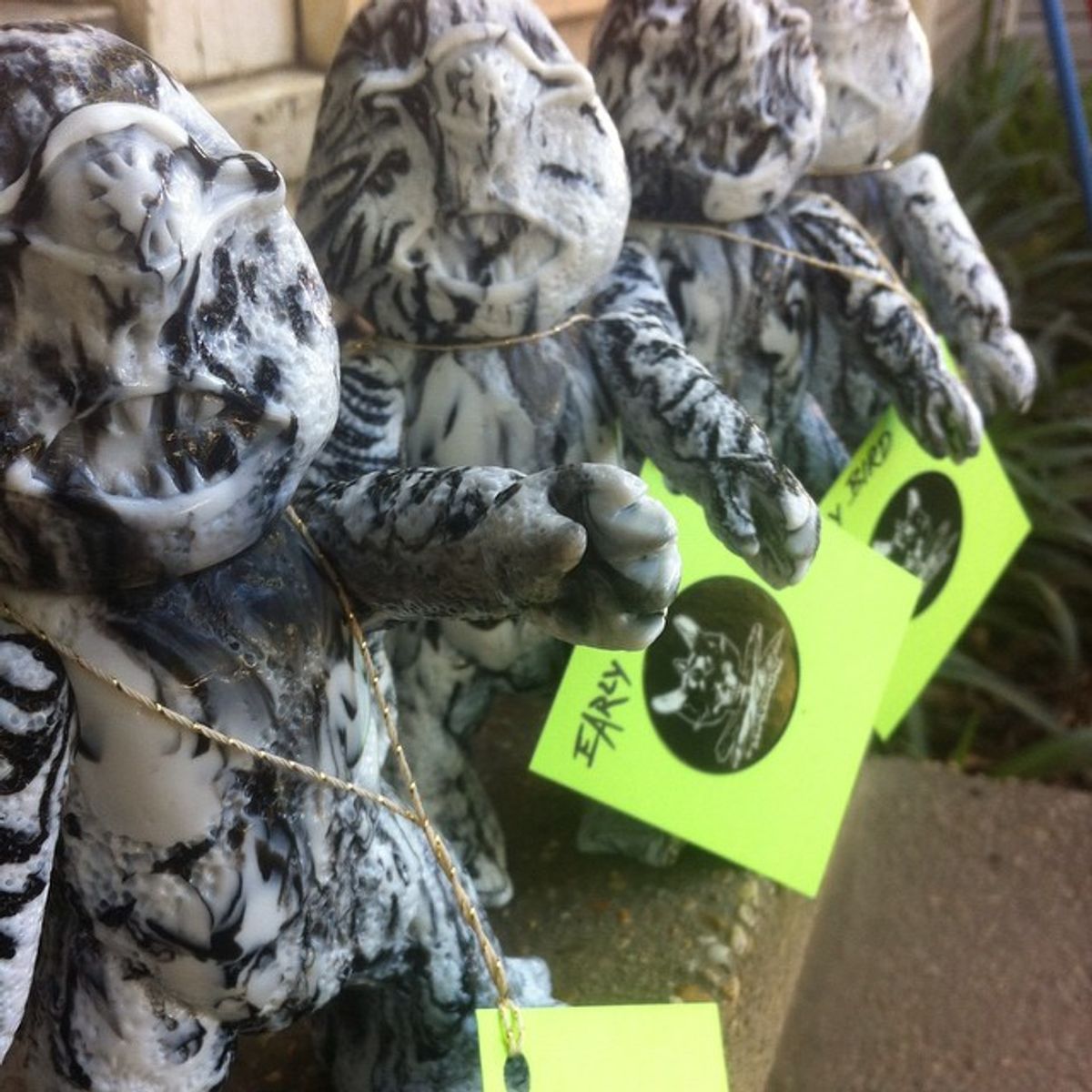 “Early Bird” Unpainted Marble Geros