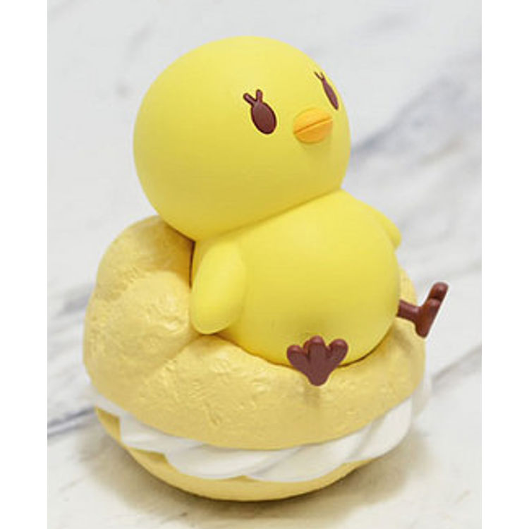 Piyo-chan - cream puffs chicken by Shichibee