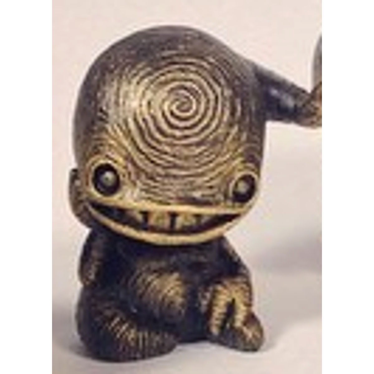 Shadows and Ghosts - black & gold