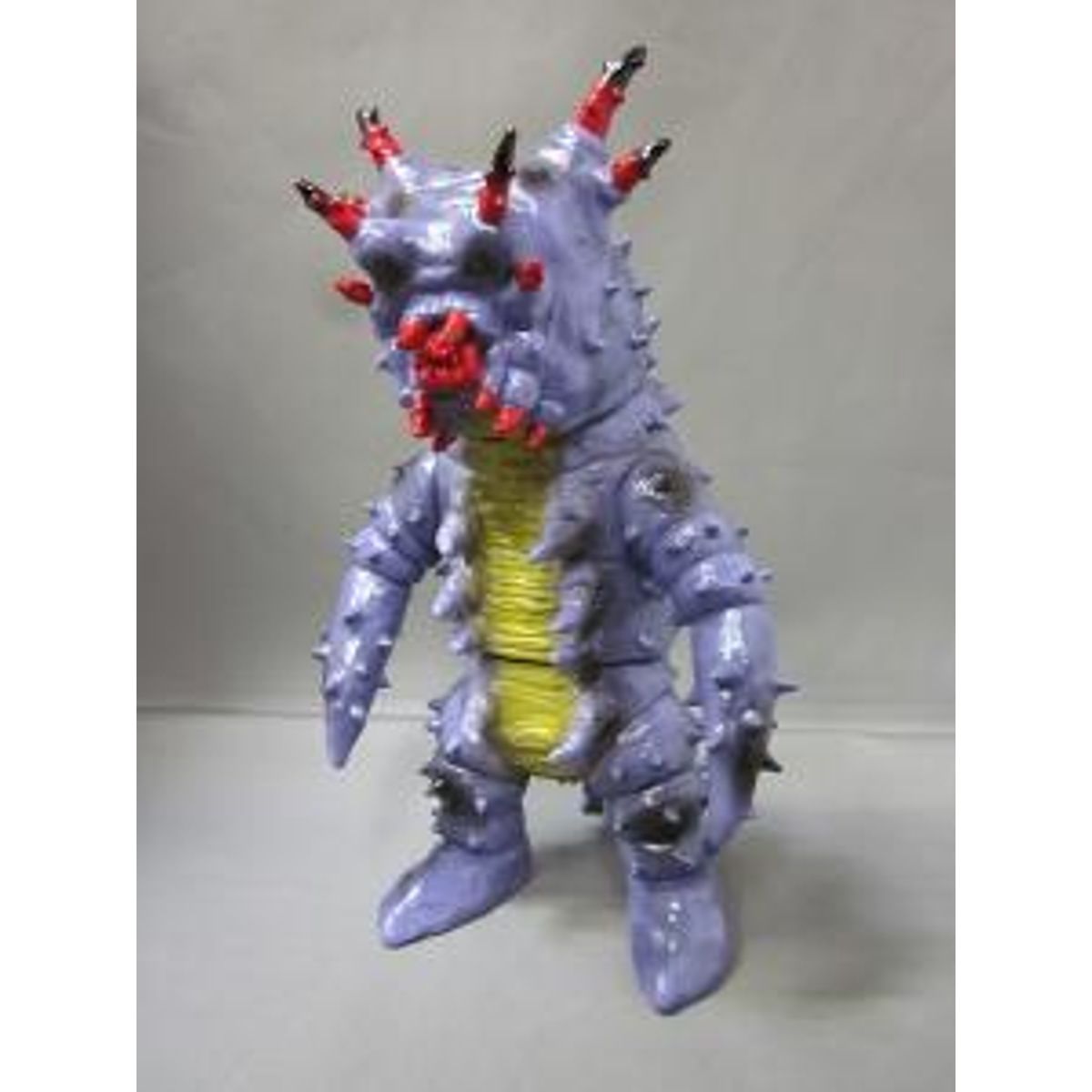 Kosumegira larvae Purple