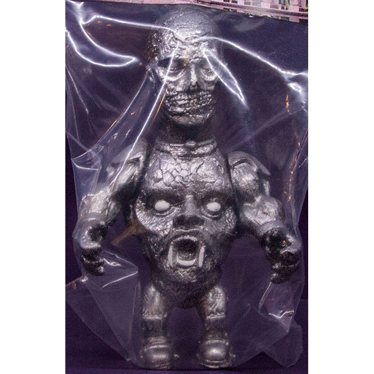 D-FORM (SILVER) by Matias Kalaka