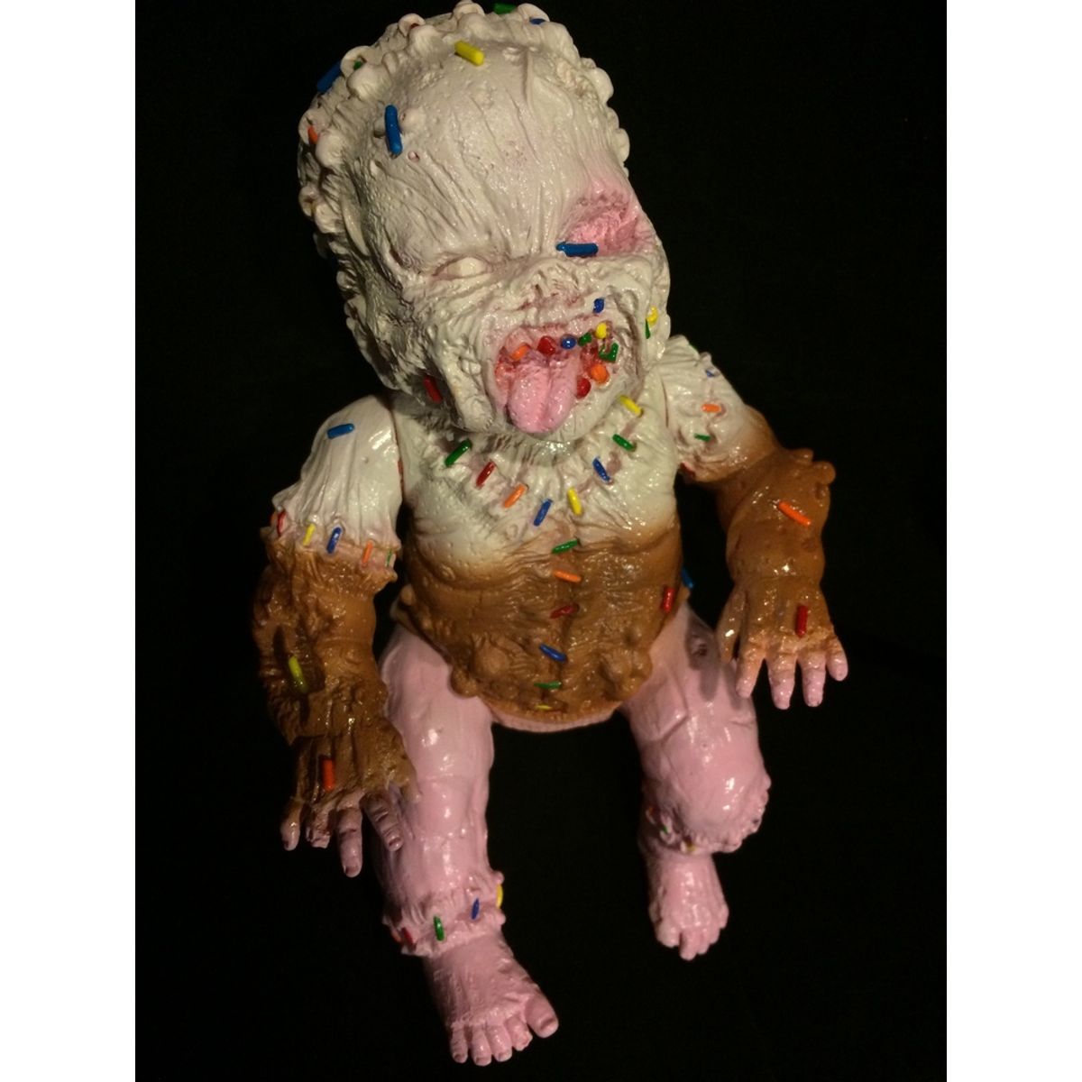 DCON CUSTOM ICE CREAM GERGLE