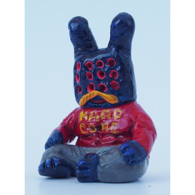 Tiny Sculpture - #25 by Dehara Yukinori