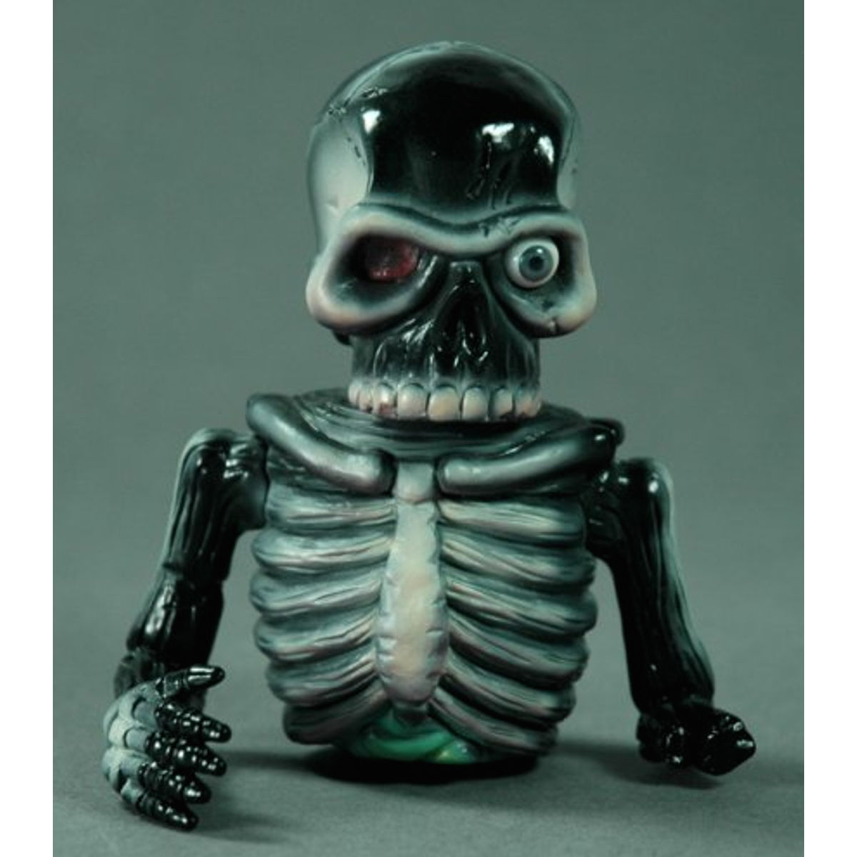 BROKEN BONES ONE-OFF D