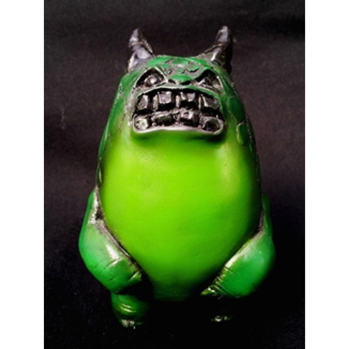 Draggy Doraggi green