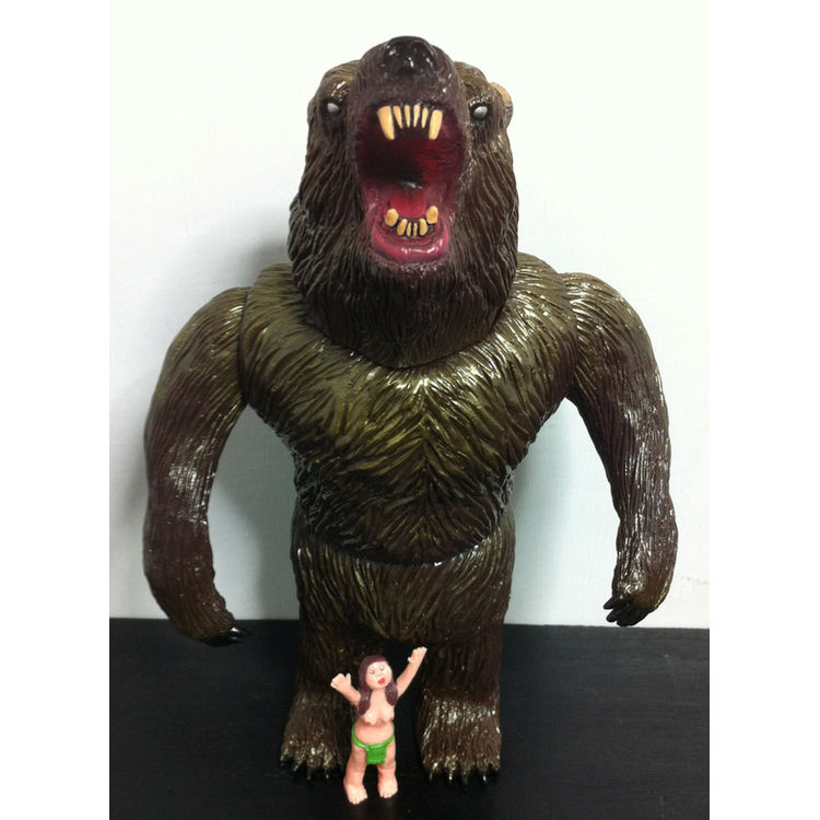 RAMPAGE Kaibutsuya "Brown Bear Kesagake" by Rampage Toys (Jon Malmstedt)