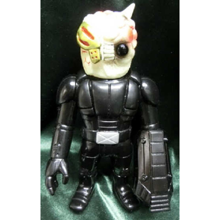Chaos Trooper Captain (black molding / head / phosphorescent molding) by Real X Head (Mori Katsura)