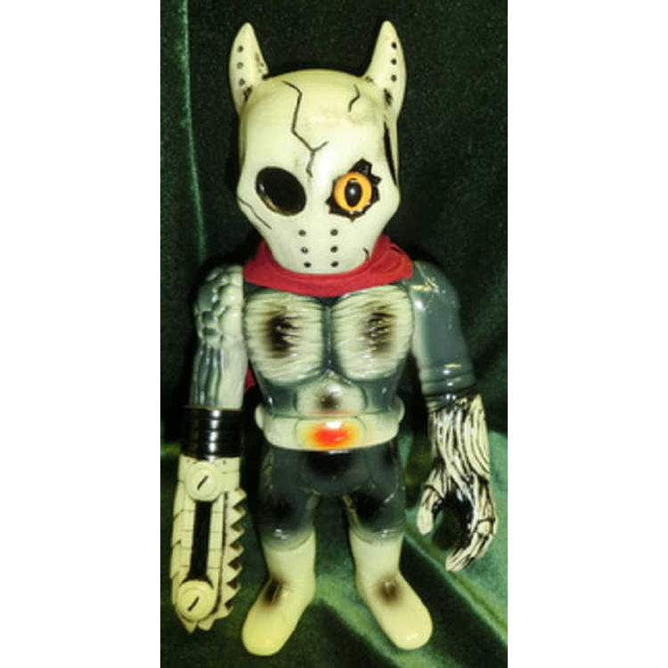 Kaosuman Friday (phosphorescent molding) by Real X Head (Mori Katsura)