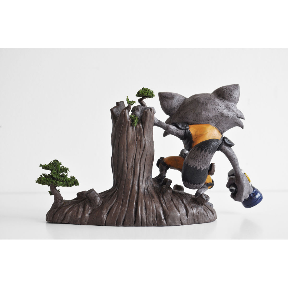 Rocket & Groot Statue