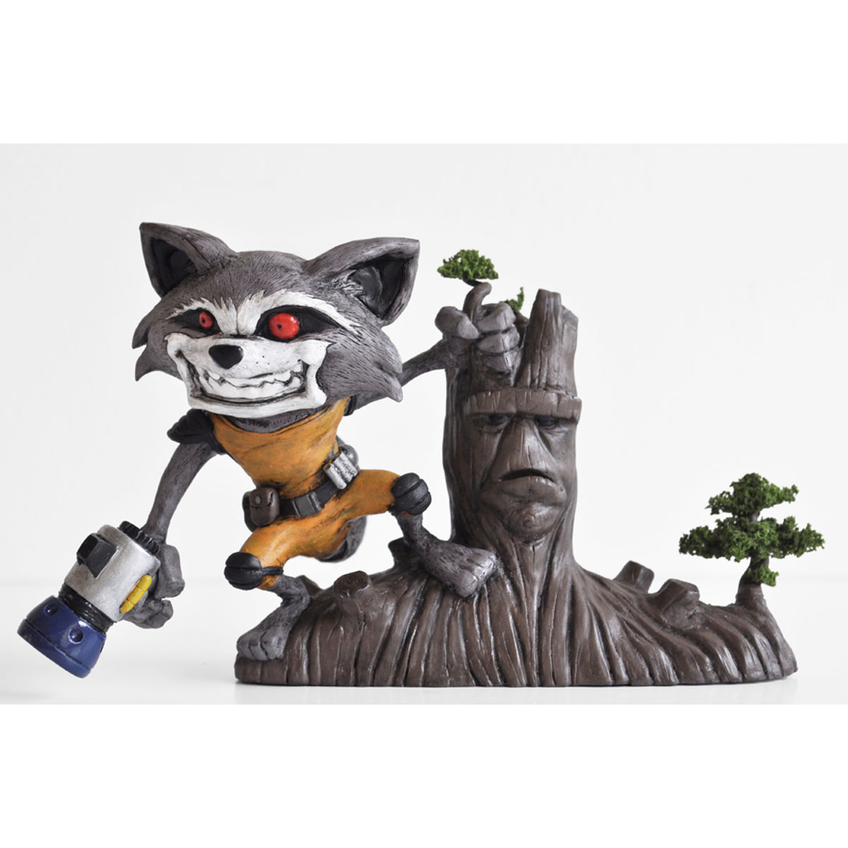 Rocket & Groot Statue