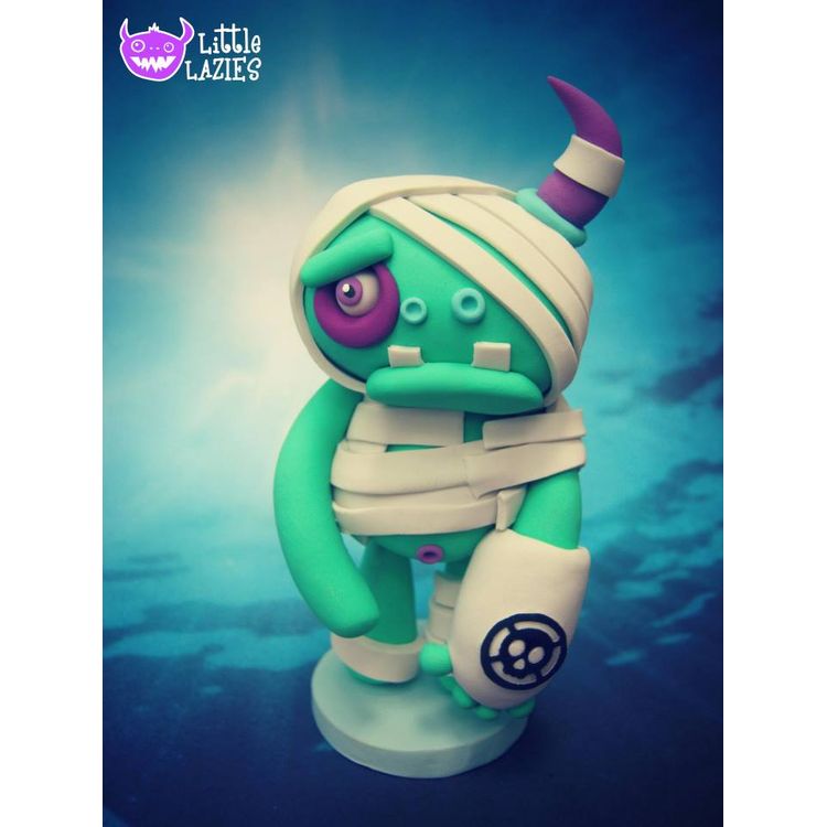 Little Ouchies! by Little Lazies (Leah Williams)