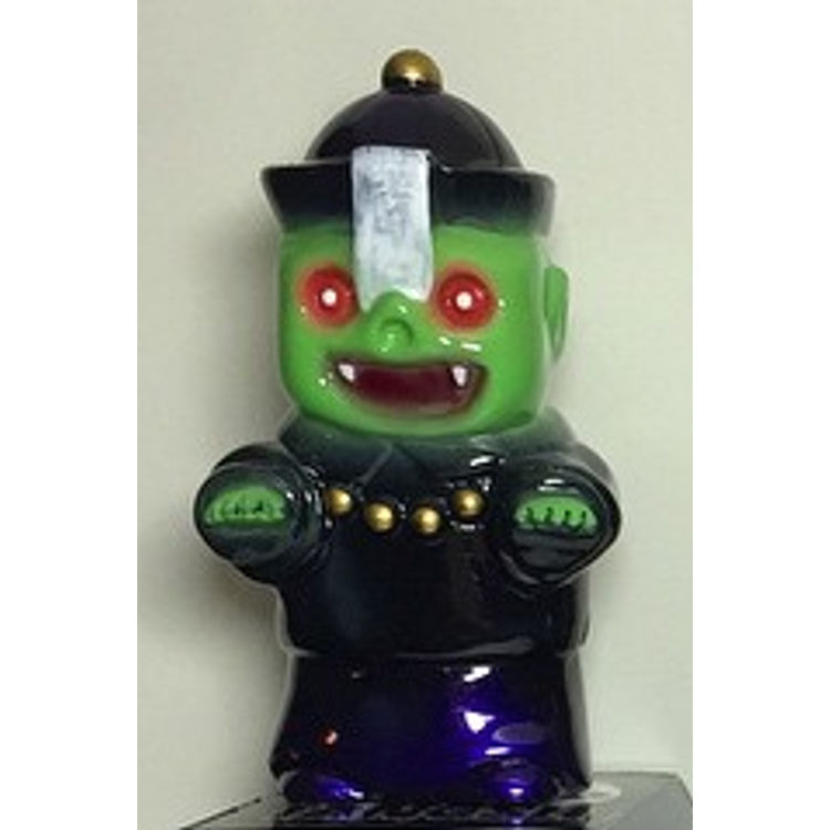 KtoKto Monster - hopping vampire by Death Cat Toys (Johan Ulrich)