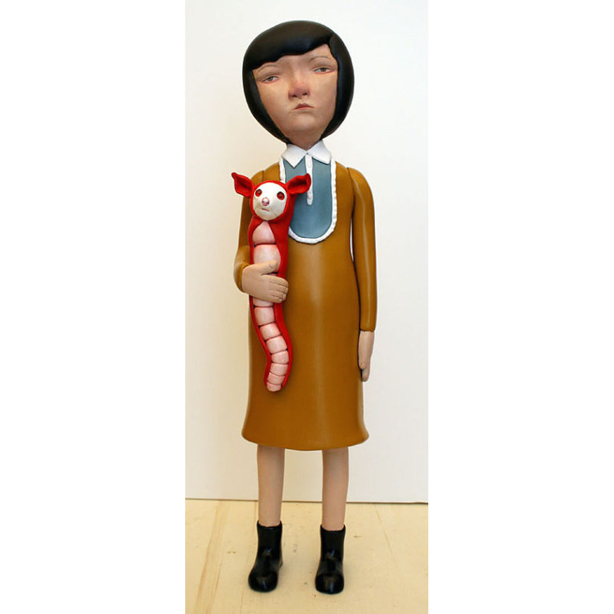 Milou with strange pet