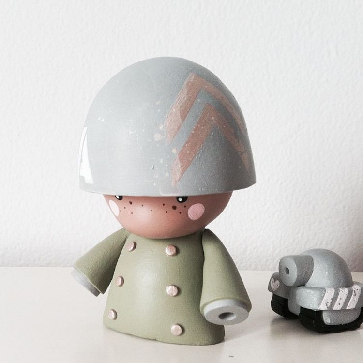 Mecha IQ + Toy Tank by Melodreama