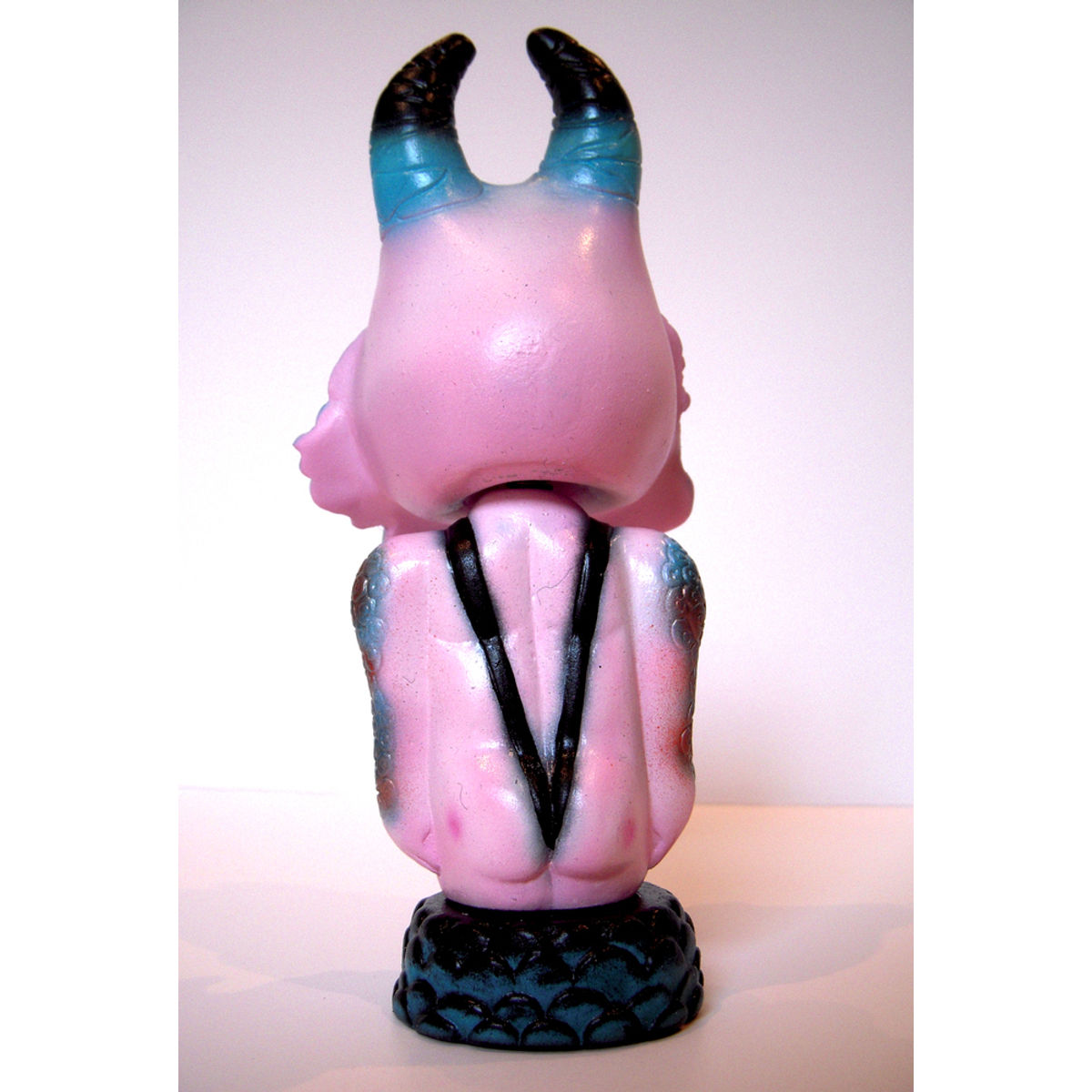 CYCO BOB BOBBLE HEAD IN BLUE AND PINK