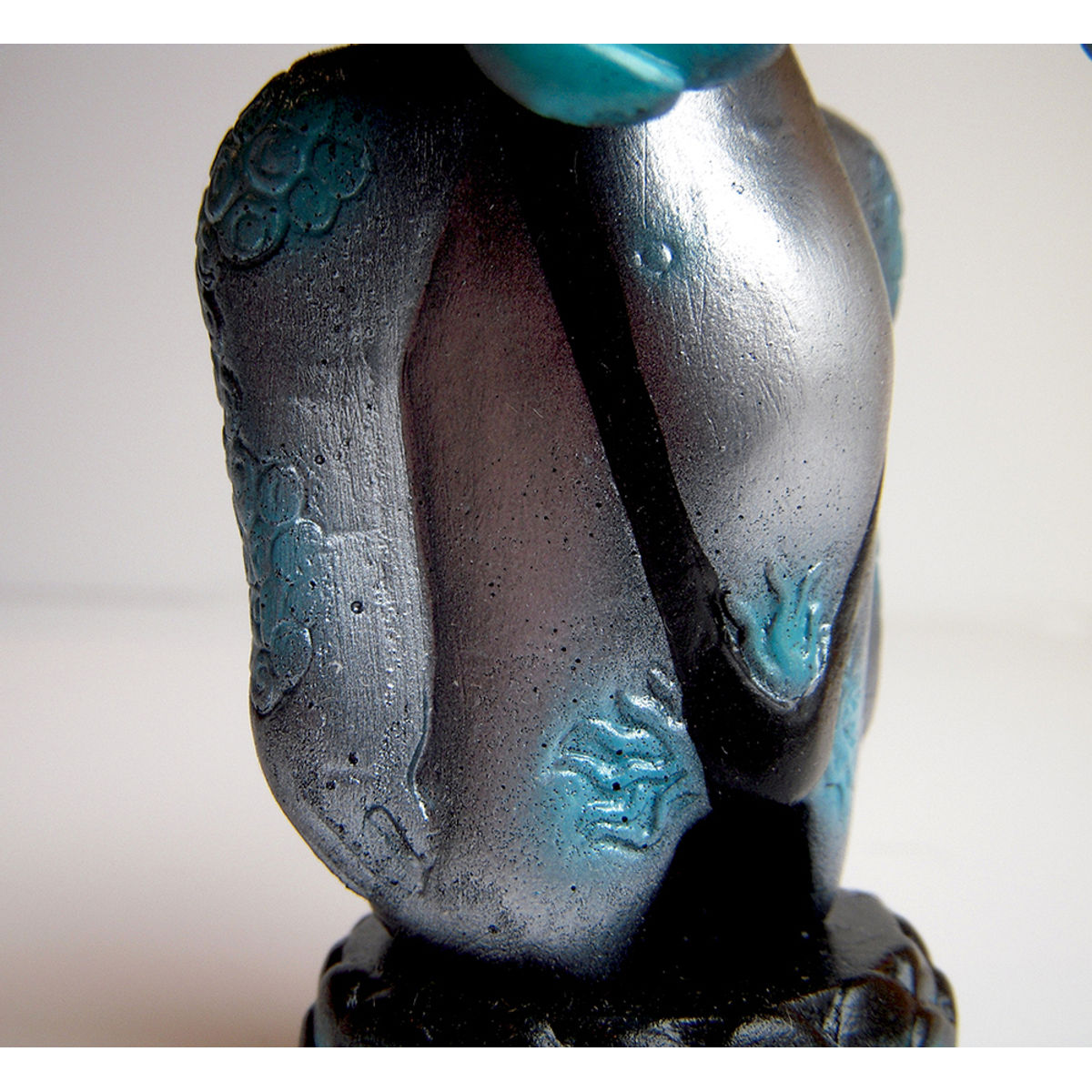 CYCO BOB BOBBLE HEAD IN BLUE AND SILVER