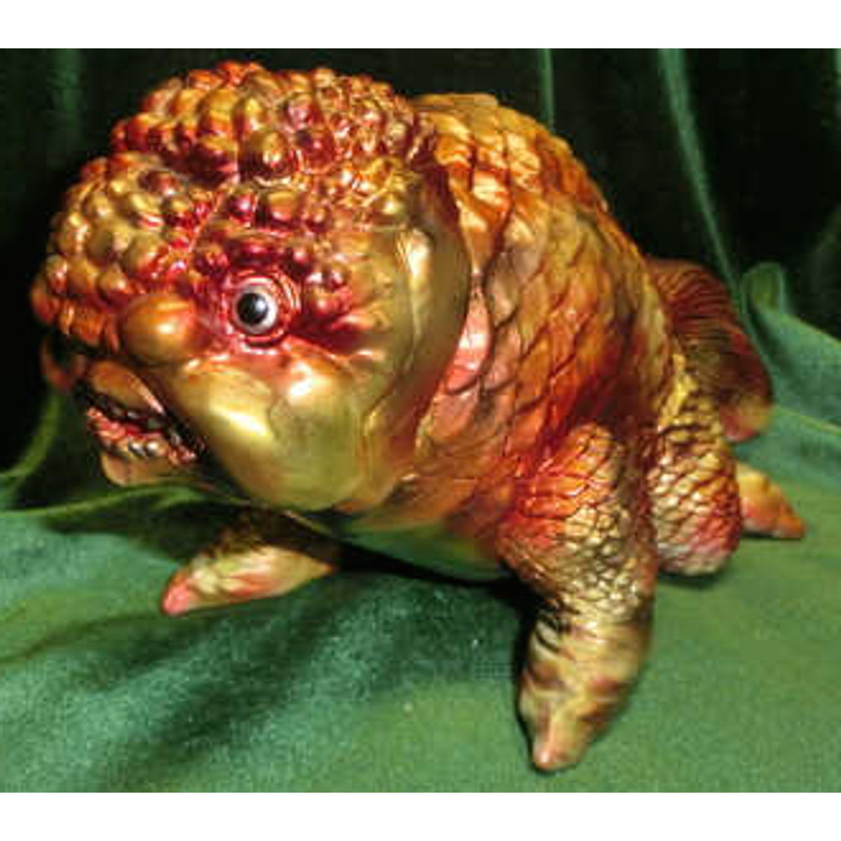 Buroppasu goldfish Zaurus (Blobpus CUSTOM Paint / one off)