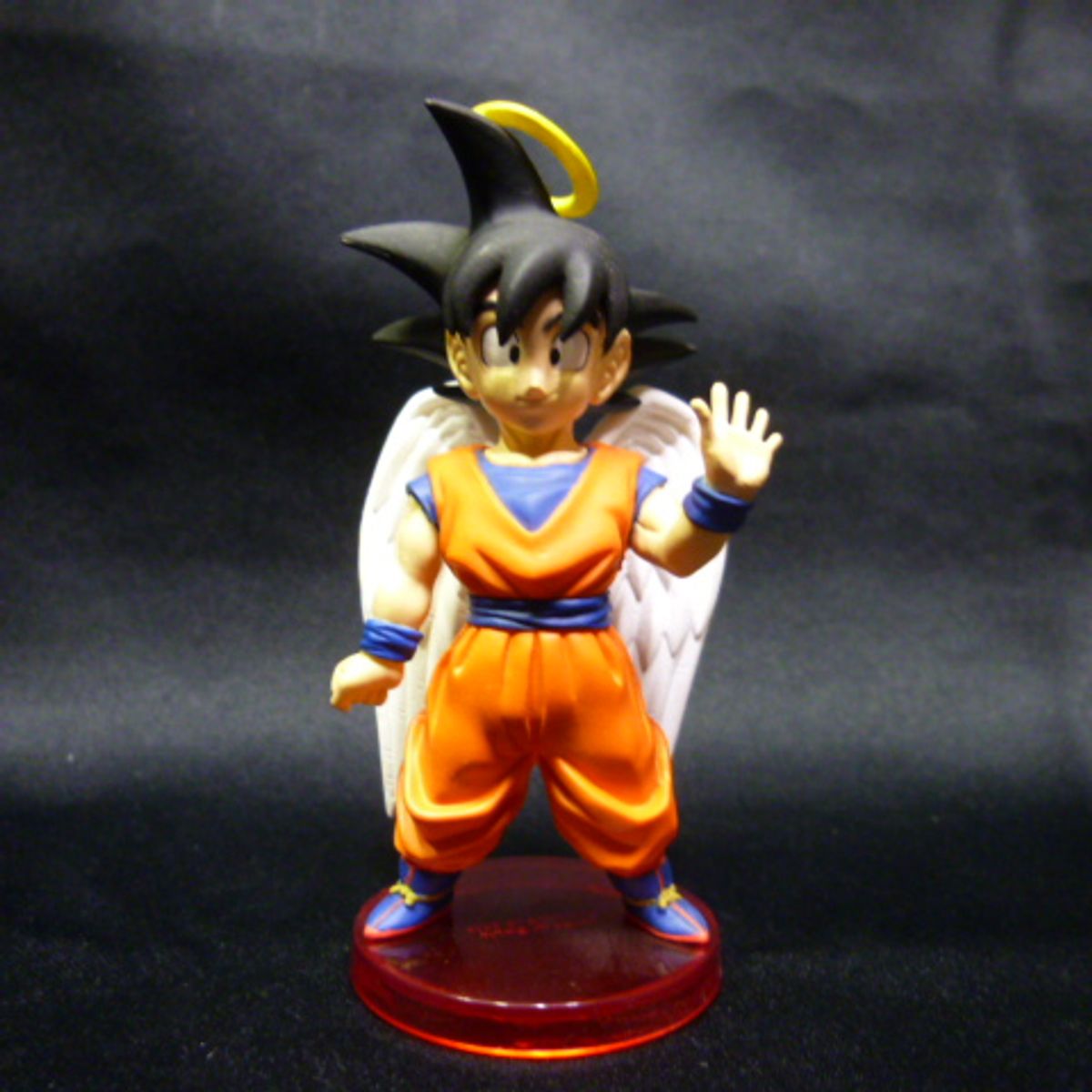 Dragon Ball Collectible Goku ( angel )