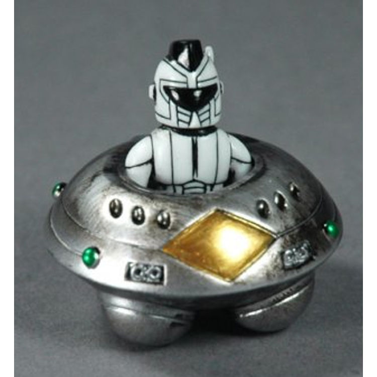 Mohawk Trooper & curving saucer set (green lights) by Real X Head (Mori Katsura)