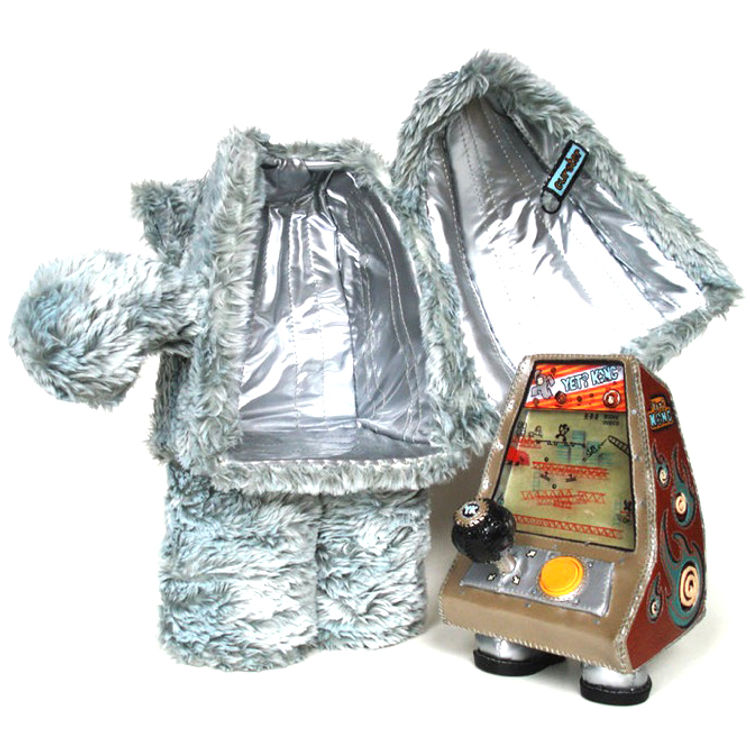 Yeti Kong by Erin Currie