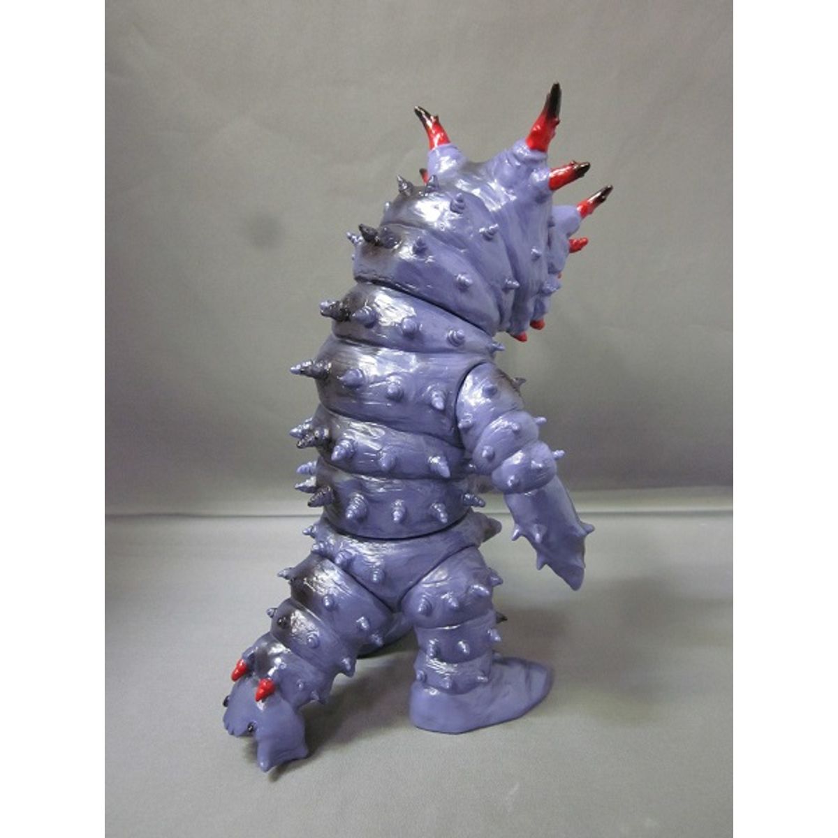 Kosumegira larvae Purple