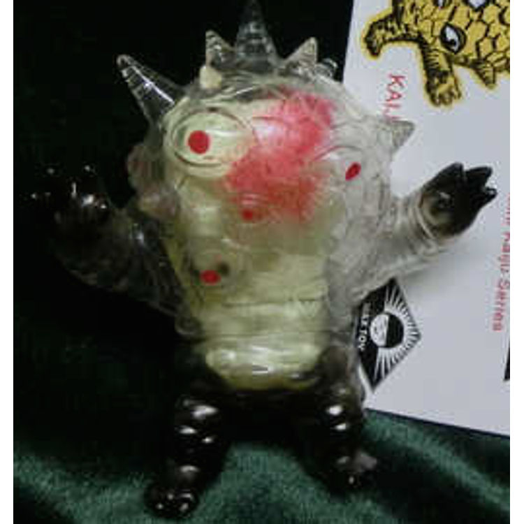 Mini Eyezon - clear molded x phosphorescent molding by Mark Nagata