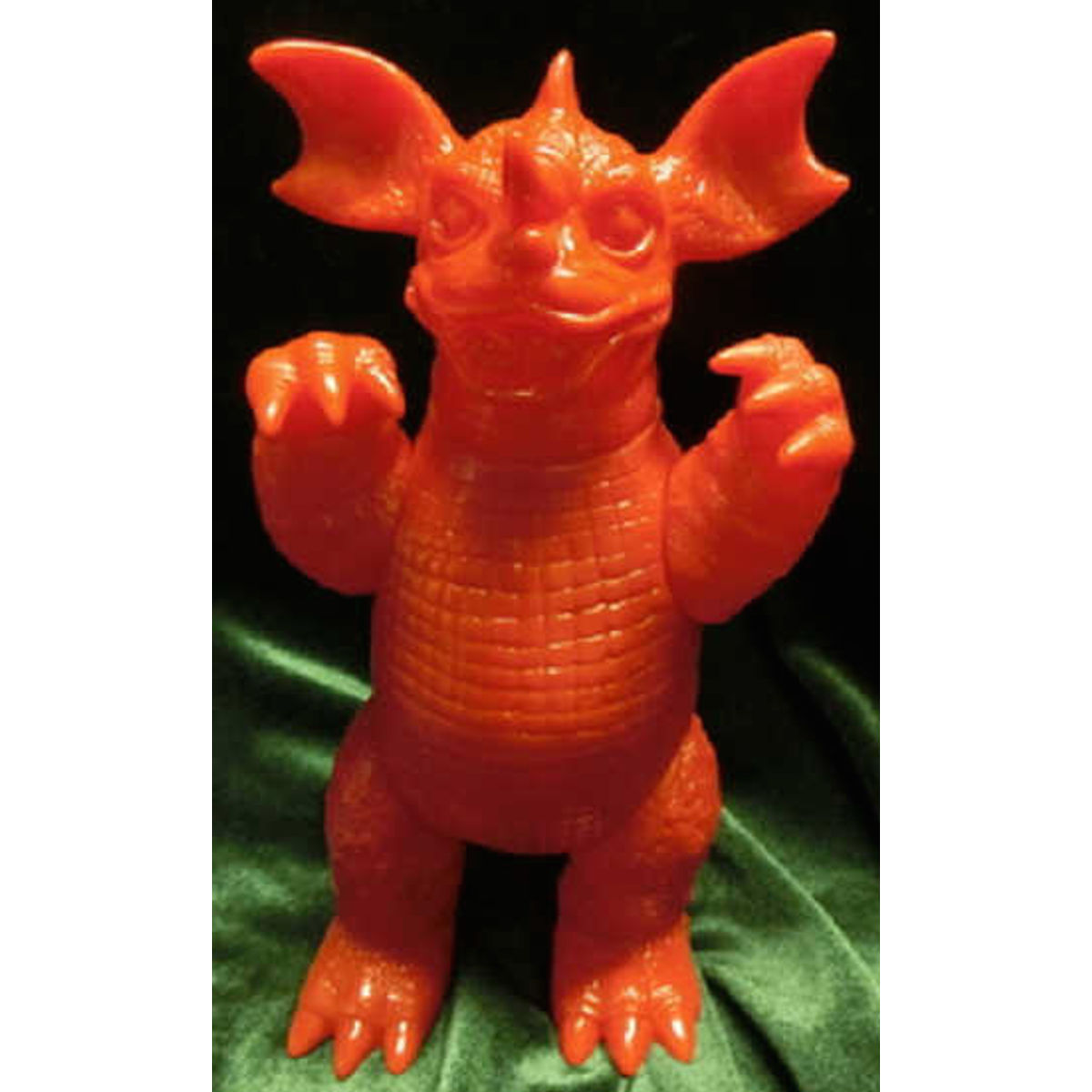 M1 No. century Large Monsters Series Baragon ( red molding / unpainted )