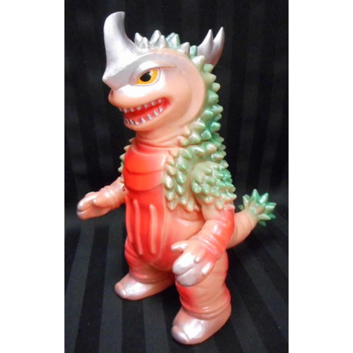 Rumble Monsters Nakayoshi [ Kibirosu / skin color molding ]
