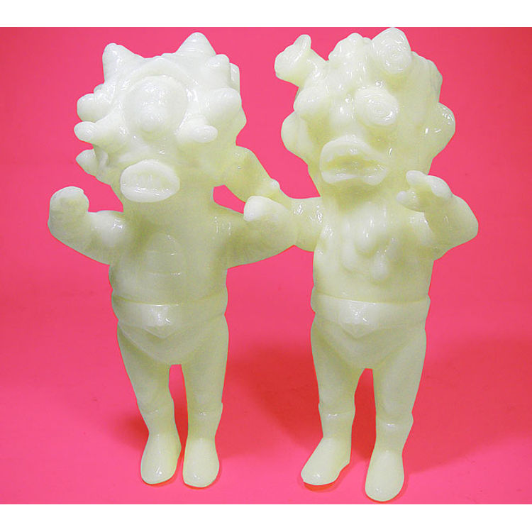 KAIJIN-SEIJIN Phantom Alien set (GID) by Naritada Shintani