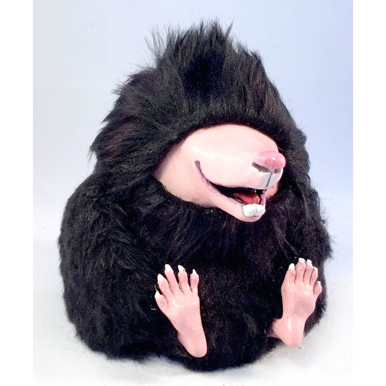 Scruff by Kerry Dyer