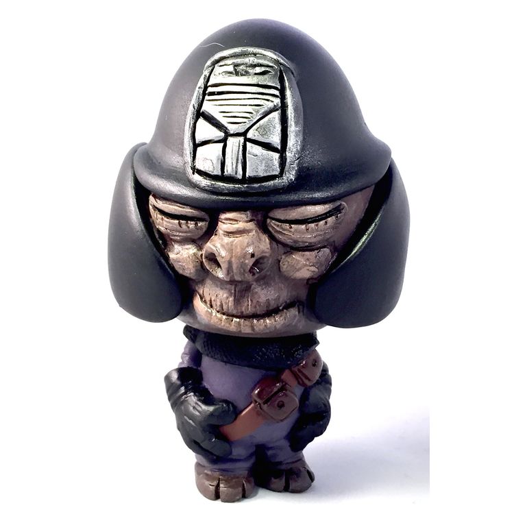 The General by UME Toys (Richard Page)
