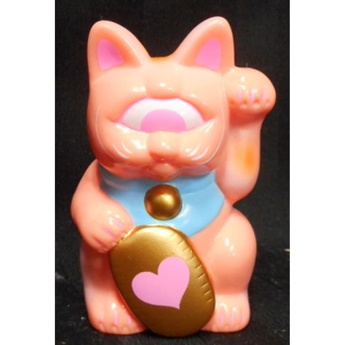 Fortune Cat Baby ( skin color molding / oval : Heart )