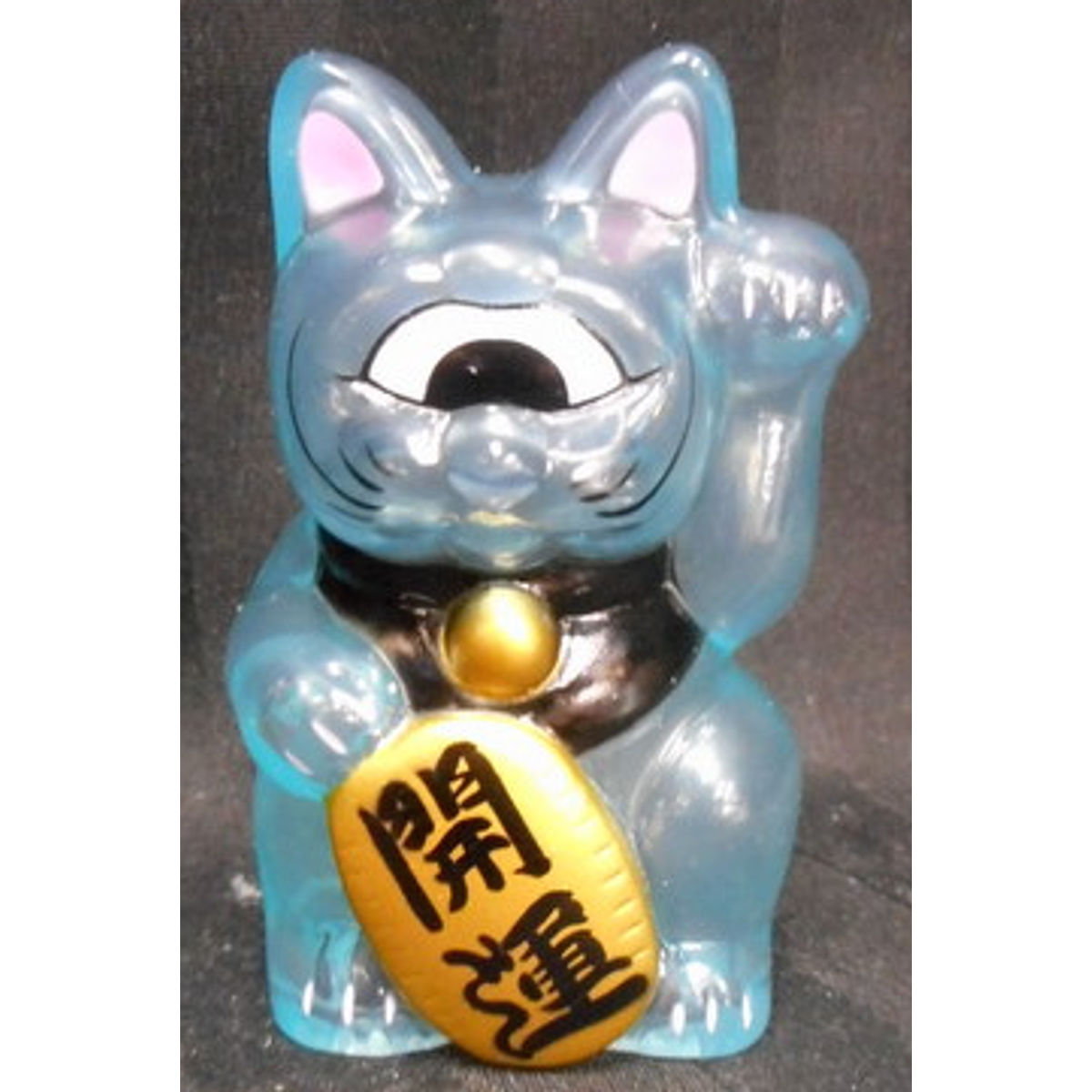 Fortune Cat Baby ( thin clear blue molding )