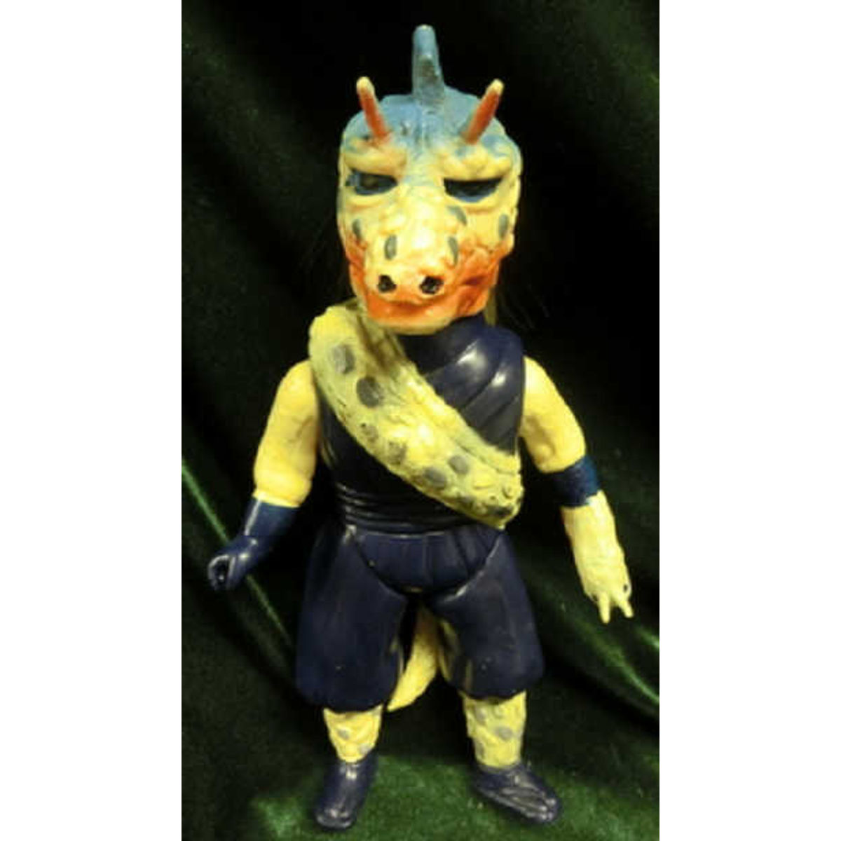 Bandai standard size Soft Henshin Ninja Arashi poison toughness