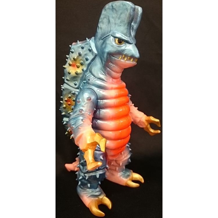 Tsuburaya Communications Monster Township Standard size protean monster ( King snail larvae ) by Tsuburaya