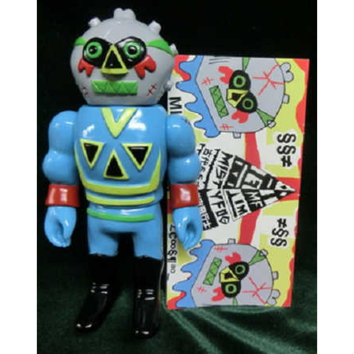 MEGALISH ( light blue molding )