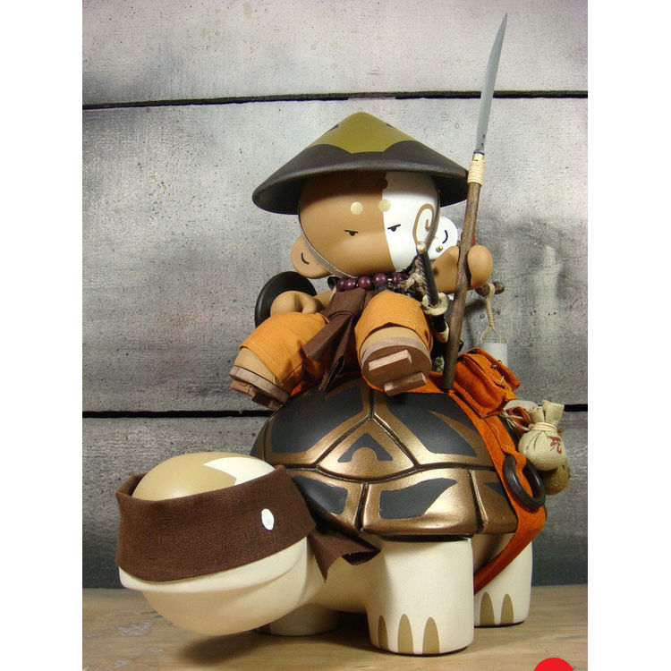 Memories of a ClutterMunk - Albino Ronin - 11/10 by Huck Gee