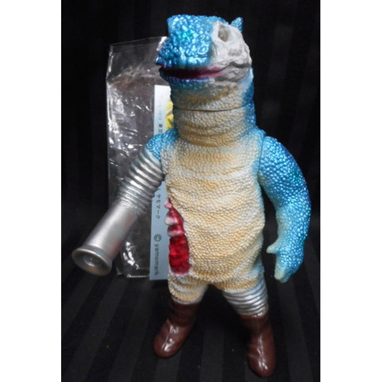 Yamomaku Large Monsters Series [ Yamobazuka Phase 2 Blue Metallic × white ] by Yamomark