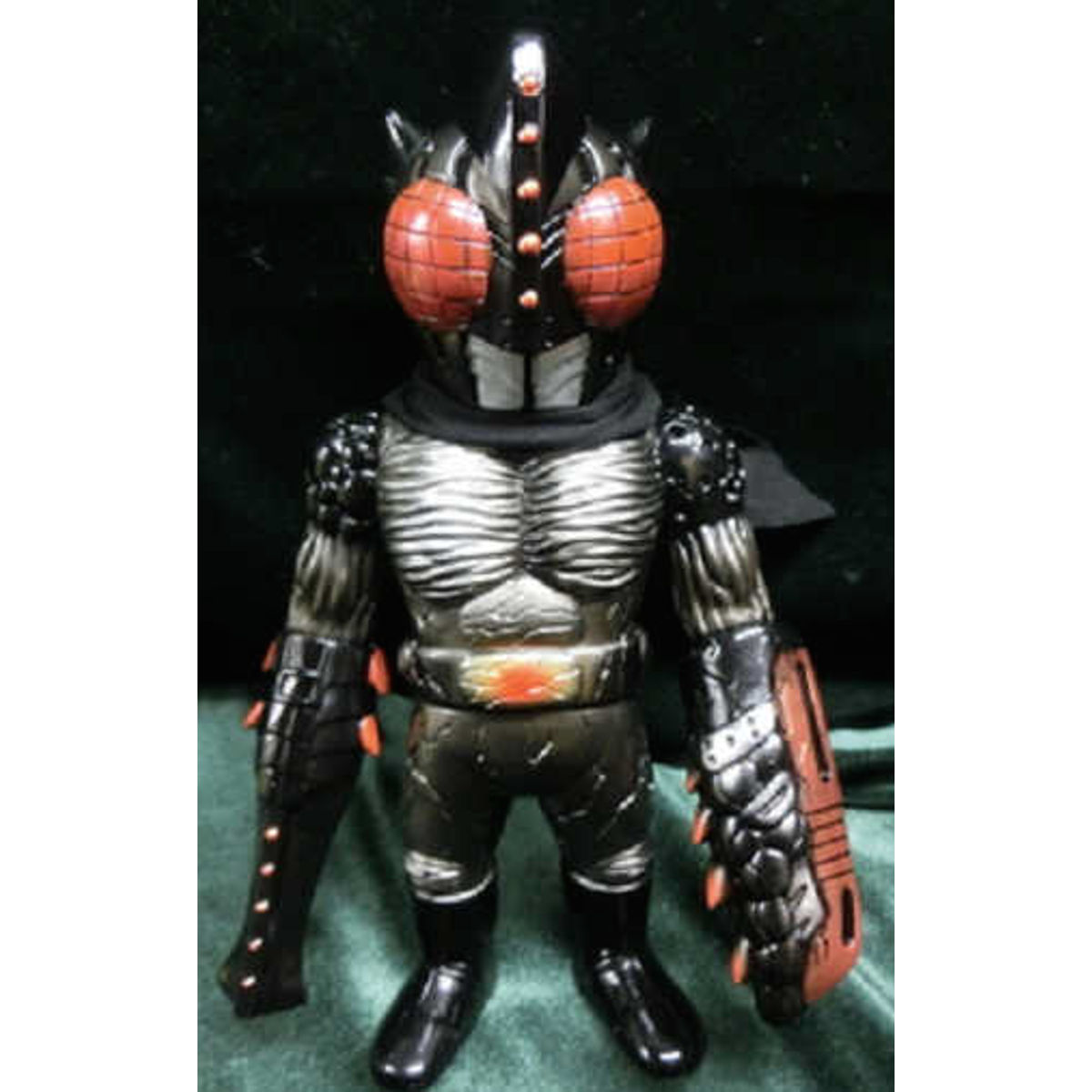 Real head bootleg Man Buster form neo ( black molding )