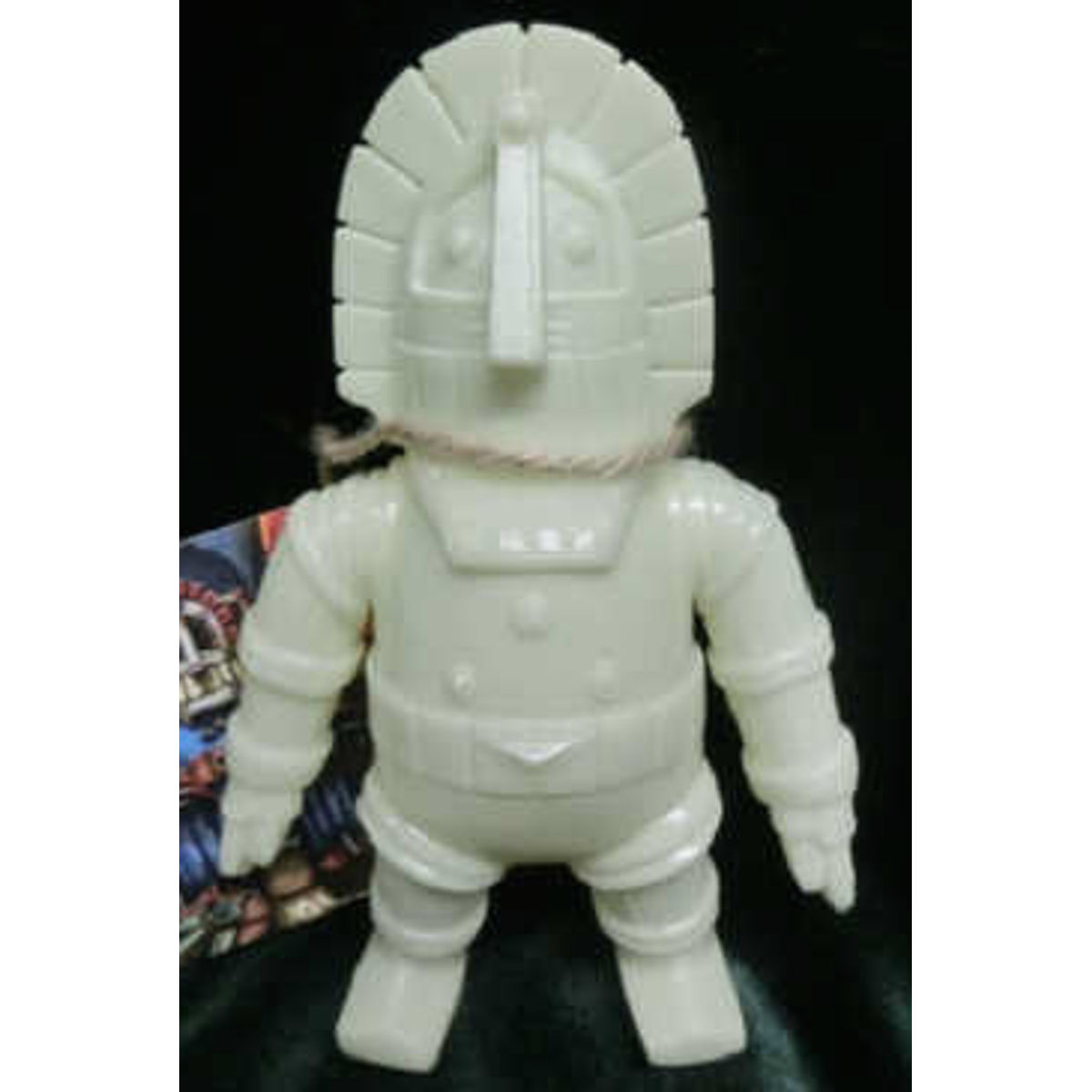 MONSTOCK Mont Stock legendary rock people Moairobo ( phosphorescent / unpainted )