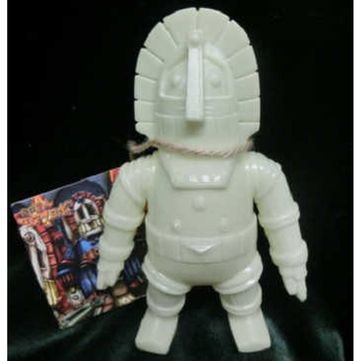 MONSTOCK Mont Stock legendary rock people Moairobo ( phosphorescent / unpainted )