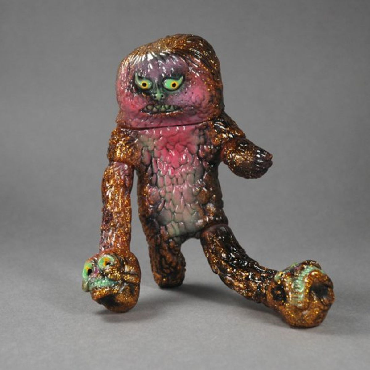 FOREST MONSTA GOLD GLITTER