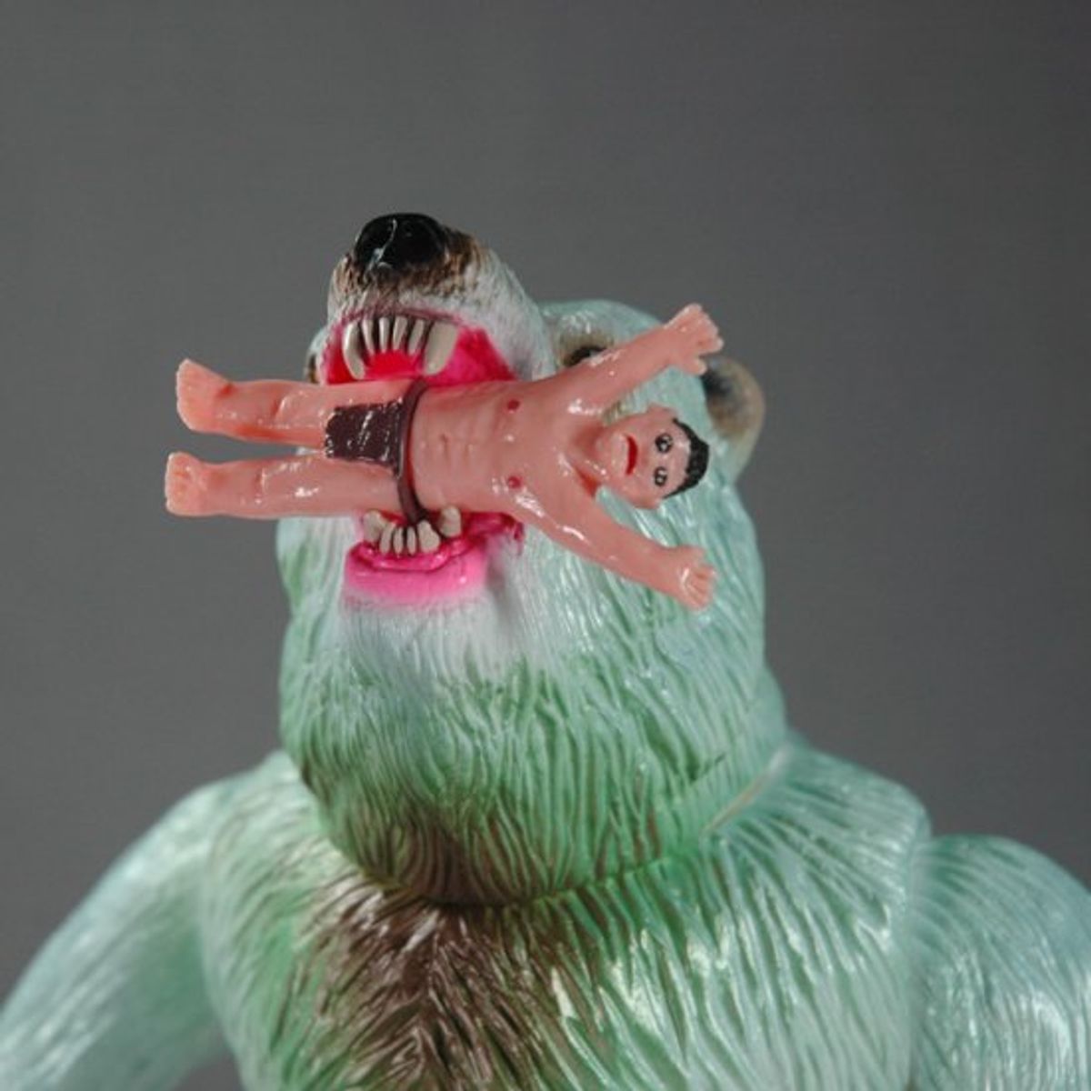 WINTERS FOREST KESAGAKE