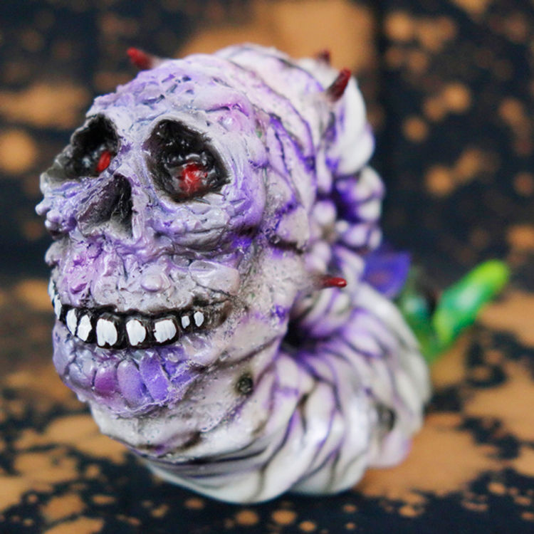 Gorgoloid x MechaVirus Necro-Ammonaito (White shell) by Mechavirus (Todd Robertson)