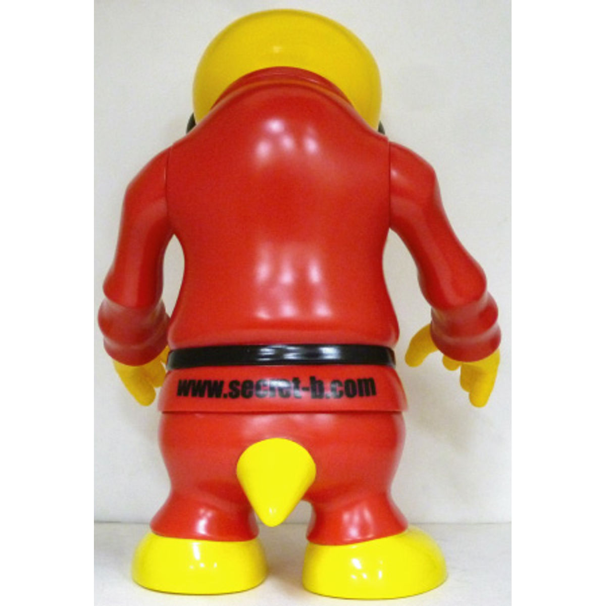 DEKA SkullBee (yellow molding and equator clothes)