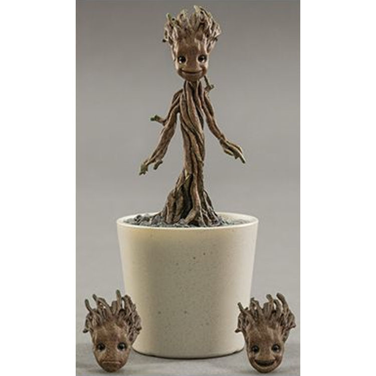 GUARDIANS OF THE GALAXY - LITTLE GROOT by Lok Ho