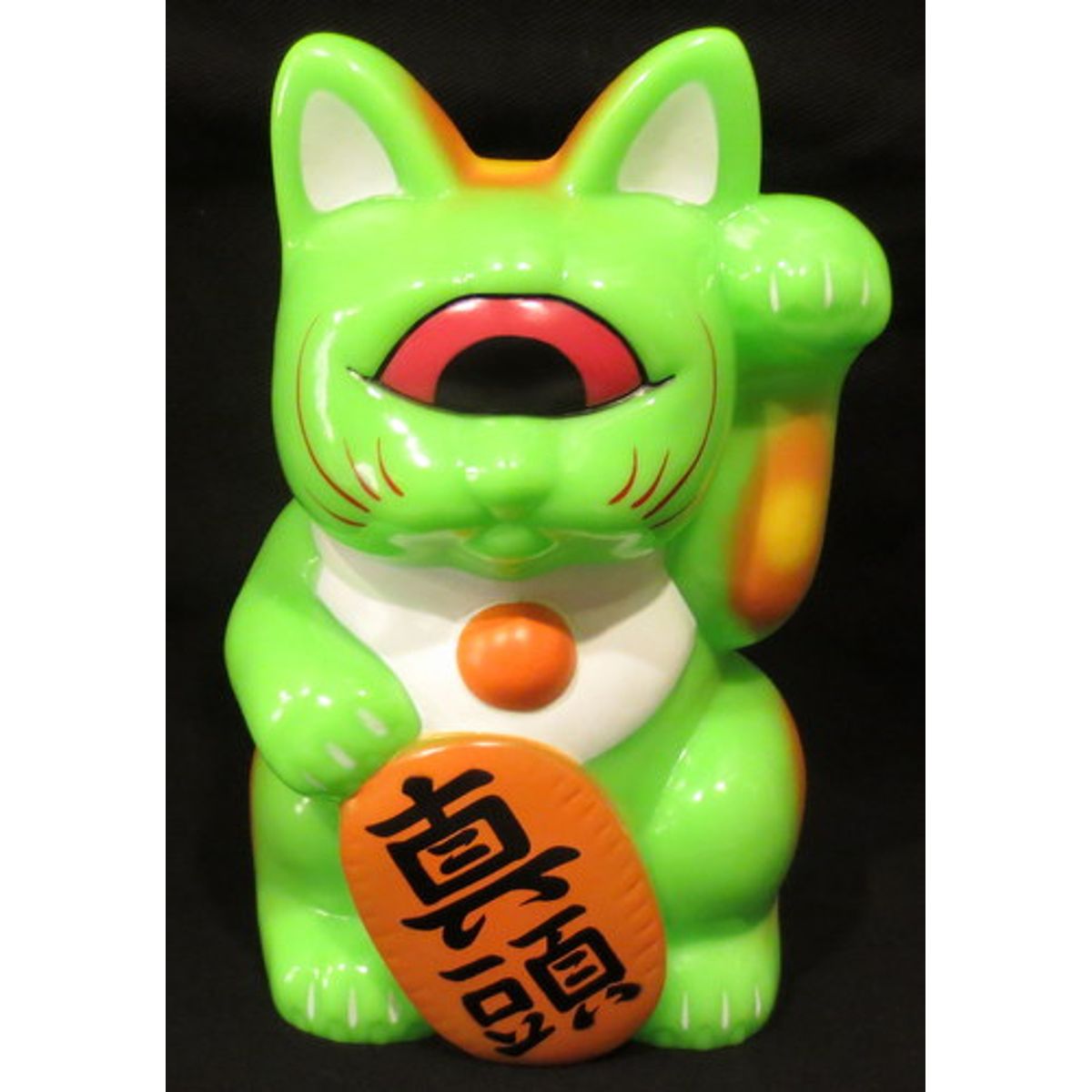 Fortune Cat " Maatama " molded color : fluorescent green ] paint : white , orange , red black red-eye