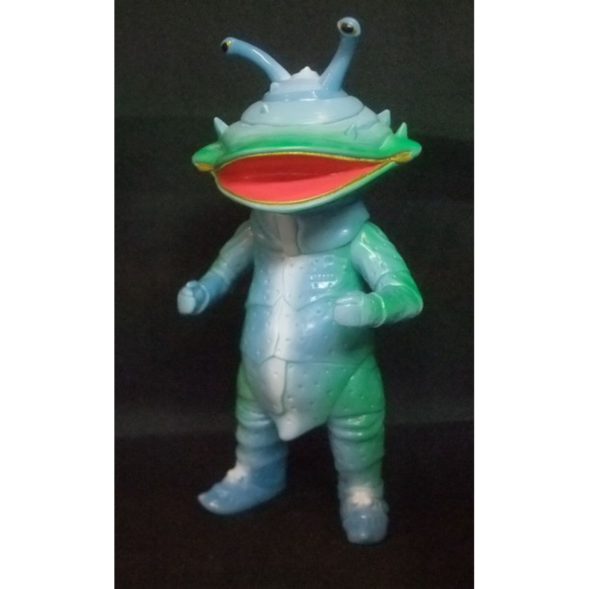 Tsuburaya Communications Monster Township Standard size coin monster Kanegon