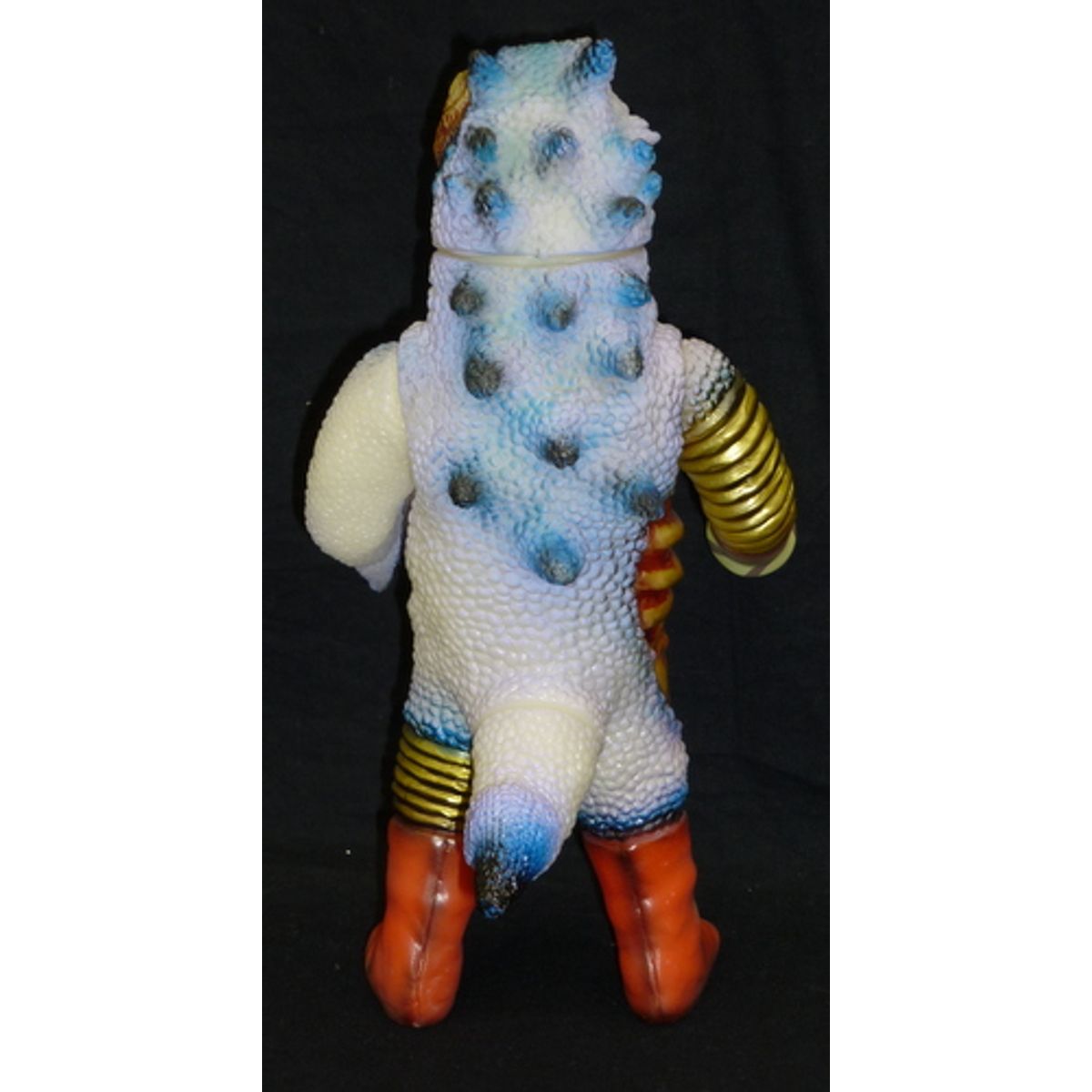 Yamomaku Paul Kaiju Yamobazuka [ Paul Kaiju custom / TAG " PSEUDOMORPHISM " / phosphorescent molding / one off ]