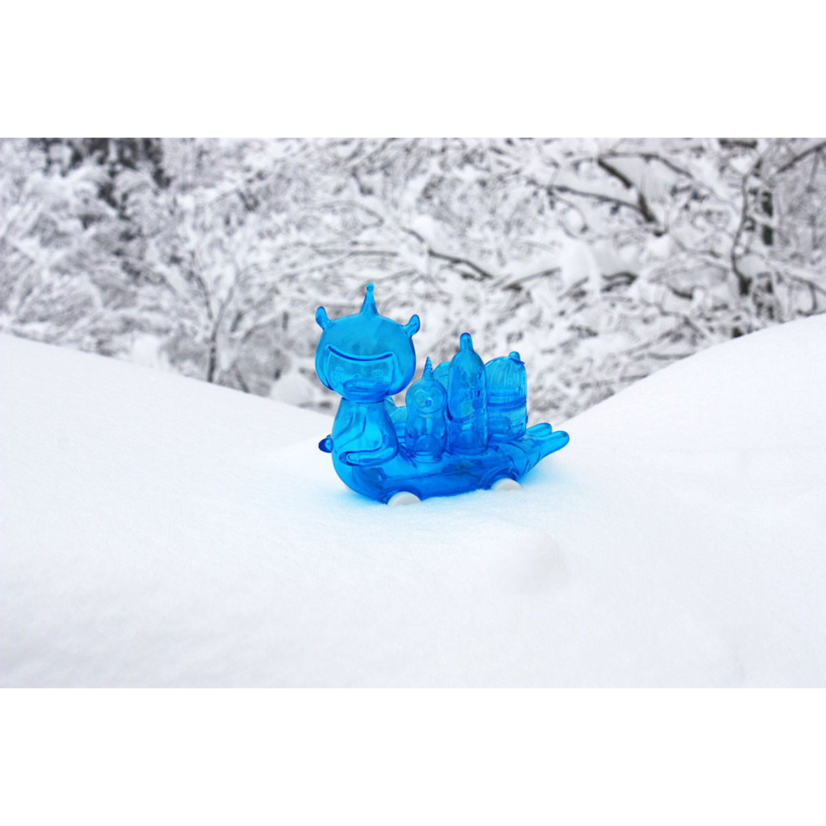 Clear Blue Microbus "To The Yeti Mountain"